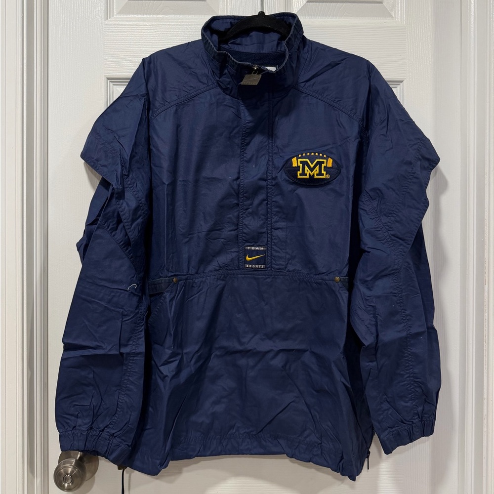Nike Men's Deep Blue Windbreaker Jacket